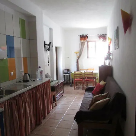 Apartamento Bonito * Bordeira (Bordeira)